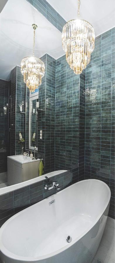 Luxury Gold 2 Bedroom Apartment Budapeşte Dış mekan fotoğraf